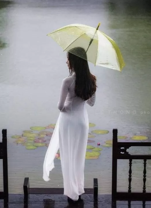 MƯA THÁNG MƯỜI